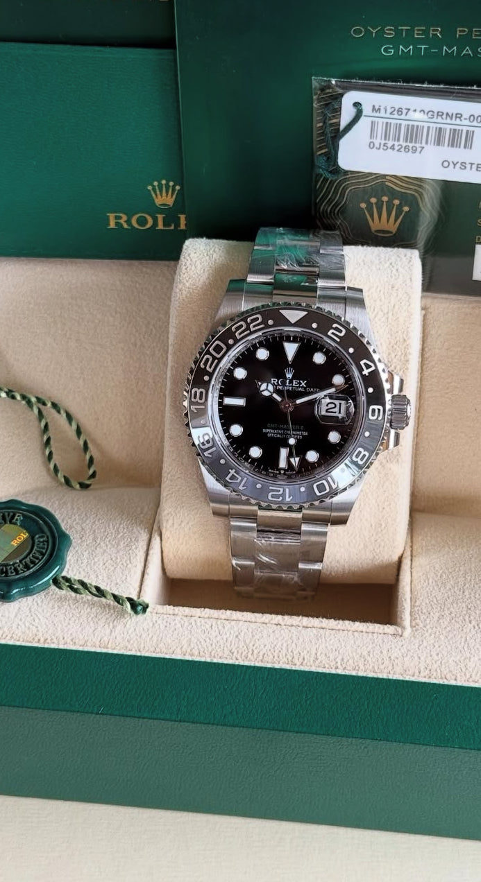 ROLEX GMT-MASTER II OYSTER "BRUCE WAYNE"