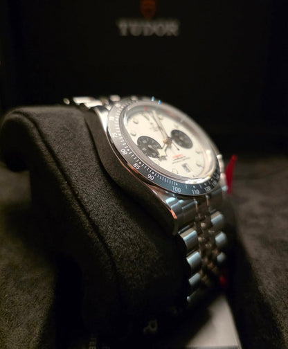 TUDOR BLACK BAY FLAMINGO WHITE