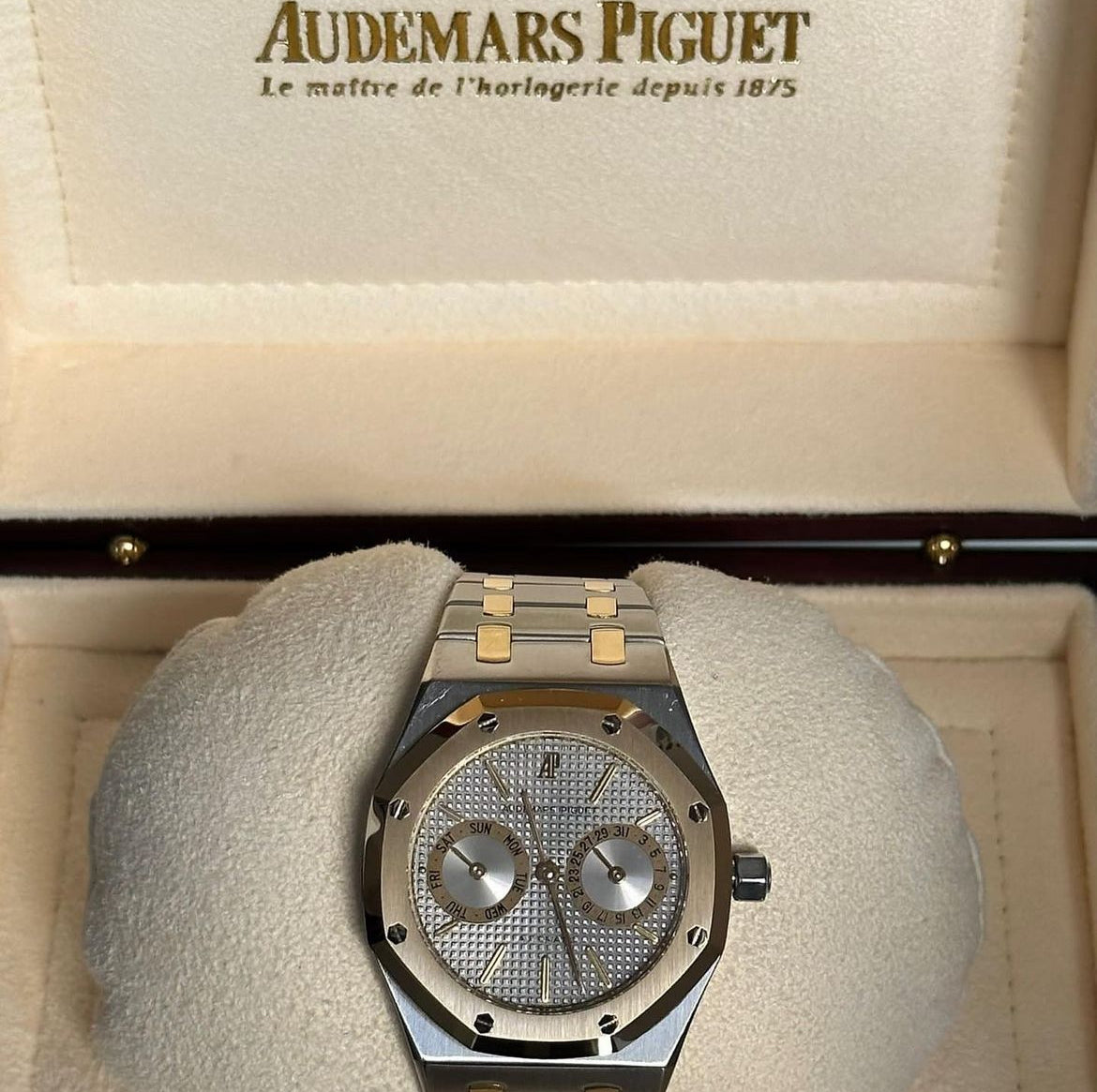 AUDEMARS PIGUET ROYAL OAK BICOLOR