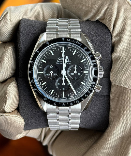 OMEGA SPEEDMASTER BLACK