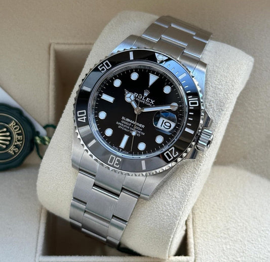 ROLEX SUBMARINER DATE