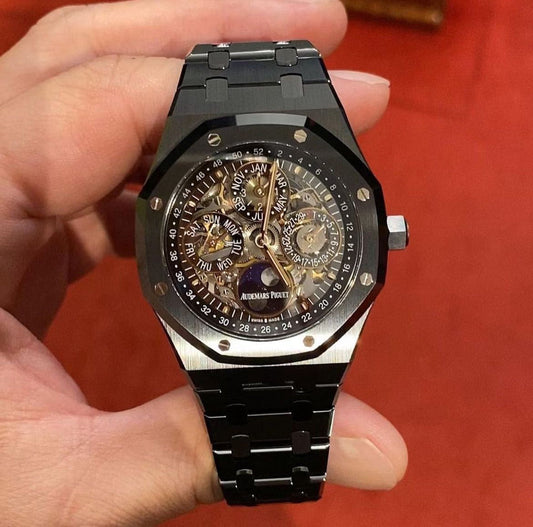 AUDERMARS PIGUET ROYAL OAK "SKELETON" BLACK