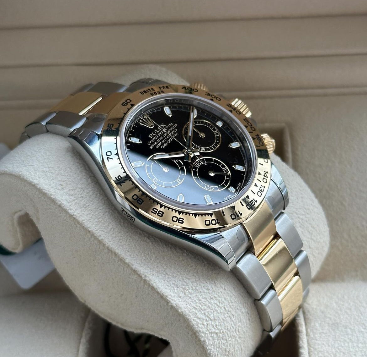 ROLEX DAYTONA "GOLDEN HORN"