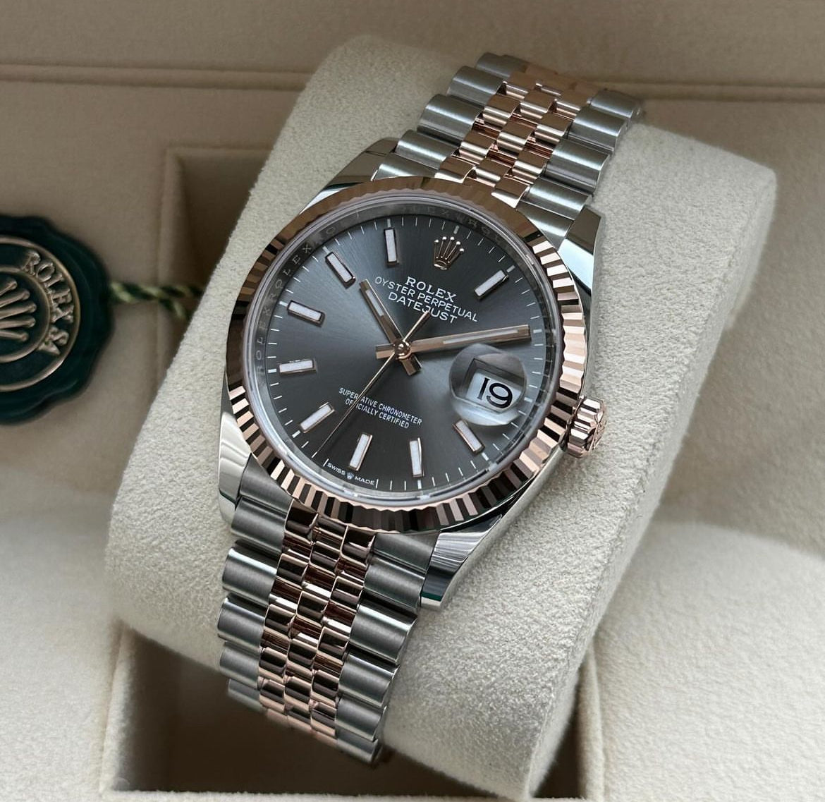 ROLEX DATEJUST JUBILEE SKYLAR GREY ROSE' GOLD