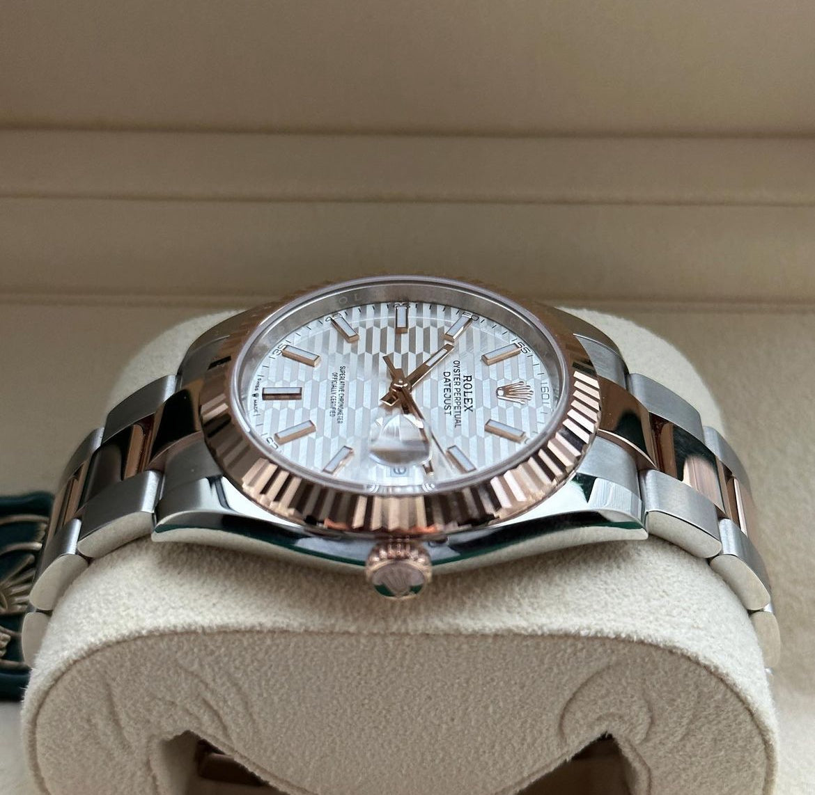 ROLEX DATEJUST OYSTER BEZEL